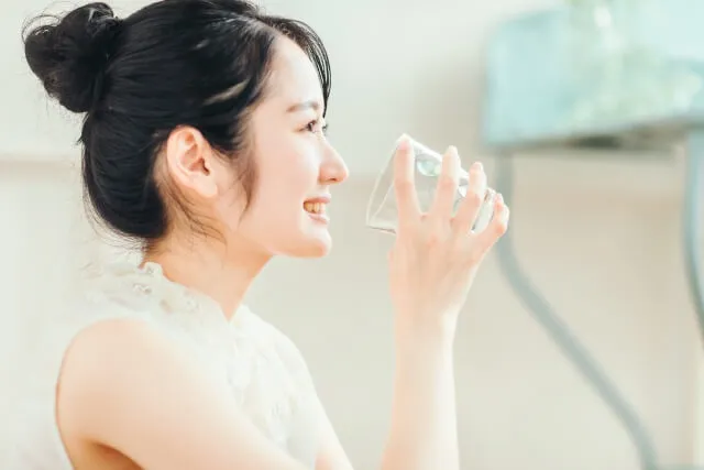 woman drink water